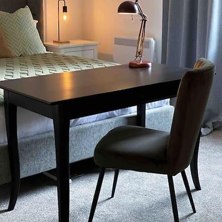 CBGModern Flat Near Train Station With Free Parkingアパートメント エクステリア 写真