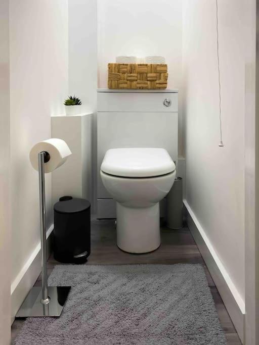 CBGModern Flat Near Train Station With Free Parkingアパートメント エクステリア 写真